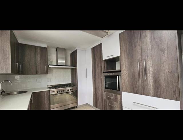 3 BEDROOM HOUSE FOR SALE IN WINCHESTER HILLS